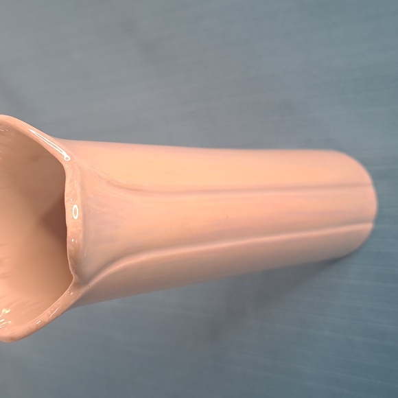 7" iridescent vase/decor - Picture 3 of 4